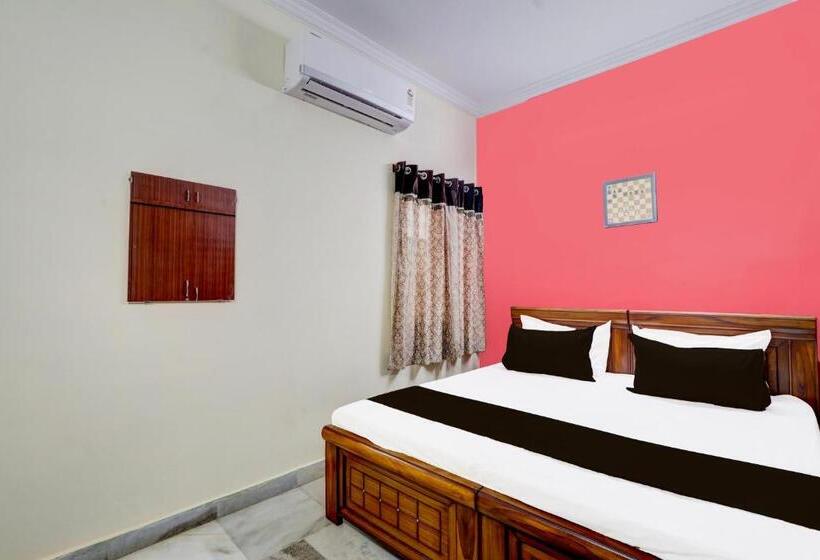 هتل Oyo Chess Service Apartments