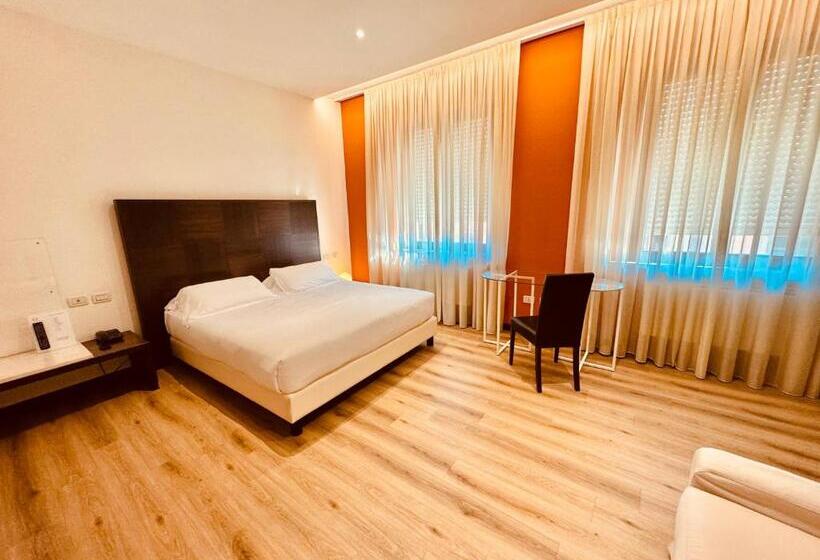 فندق Pex Mantova