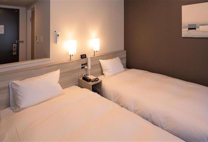 هتل Route Inn Tonami Inter
