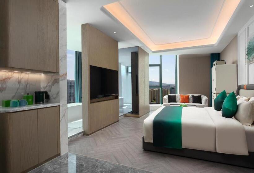 فندق Wingate By Wyndham Urumqi Railway Station