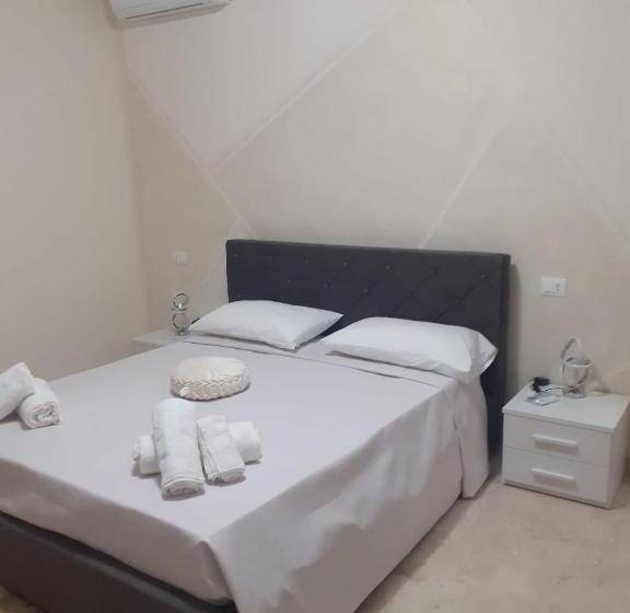 Lovely Bianco   Rooms & Apartment