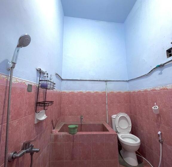 Пансион Harmoni Guest House Tumpak Sewu