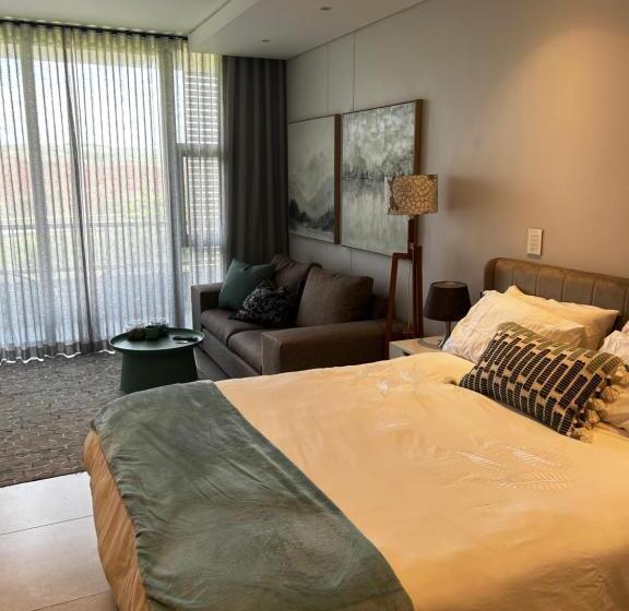 Zimbali Lakes Boulevard Suites   Unit 146