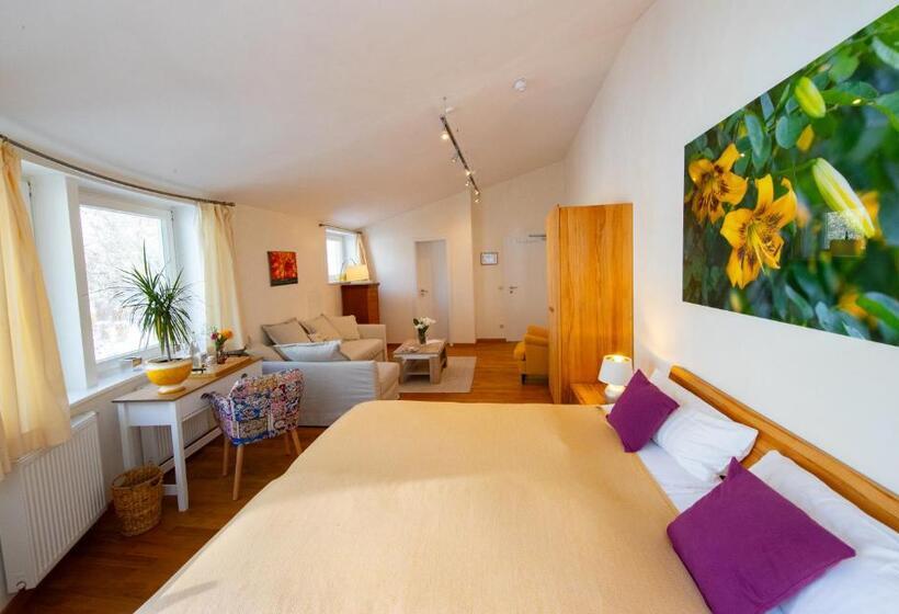 مبيت وإفطار Gästehaus Am Michaelshof, Im «haus Der Natur»