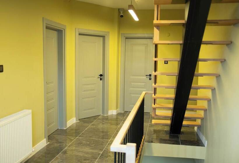 민박 Zelle Airport Boutique