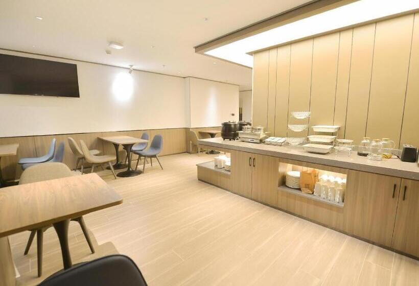 Hanting Hotel Fuzhou East Railway Station