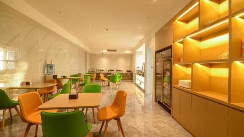 هتل City Comfort Inn Anshun West High Speed ​​railway Station Huangguoshu Street