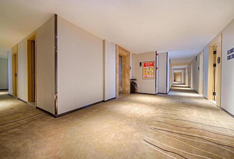 Отель City Comfort Inn Zhongshan Hot Spring Resort Sanxiang Shunchang Plaza