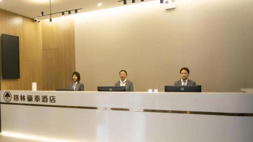 호텔 Greentree Inn Xiaoyi Wanda Plaza