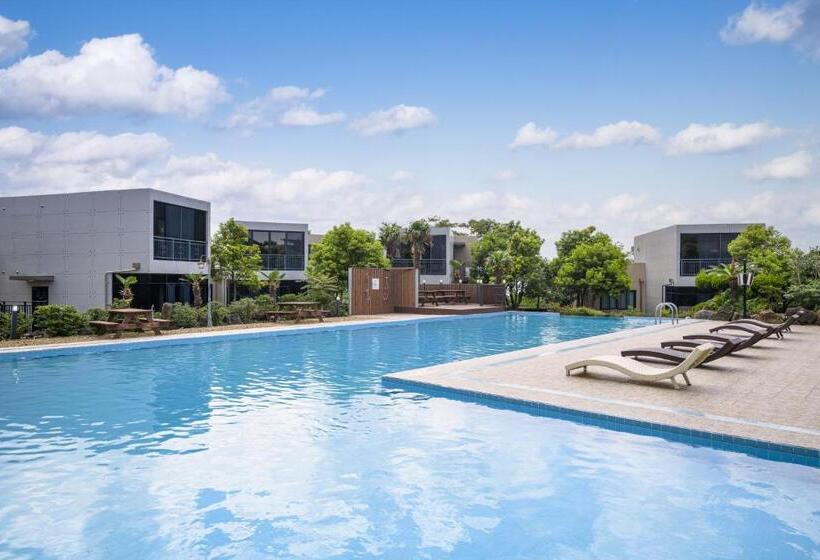 Jeju Aewol Hongsland Pension