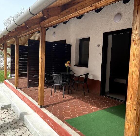 펜션 Aniiza Apartman 2