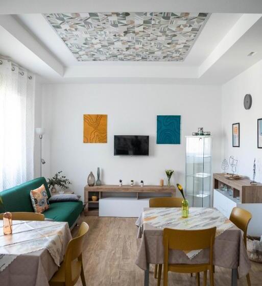 پانسیون Koinè Comfort Rooms