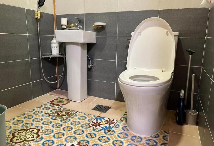 פנסיון Yeongyang Youyoudang Dockchae Hanok