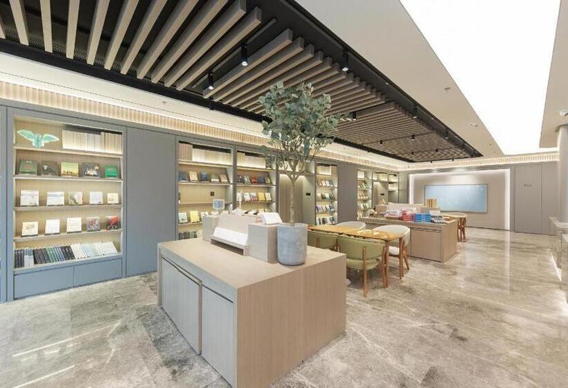 Ji Hotel Zhangjiagang Dacheng Plaza