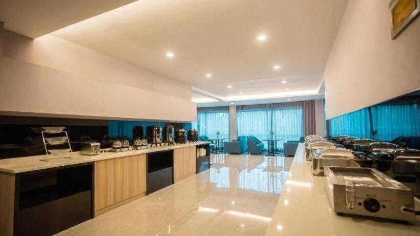 Starway Hotel Linhai Yintai City