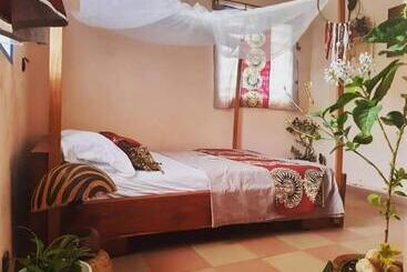 تختخواب و صبحانه Gîte Chez Noël
