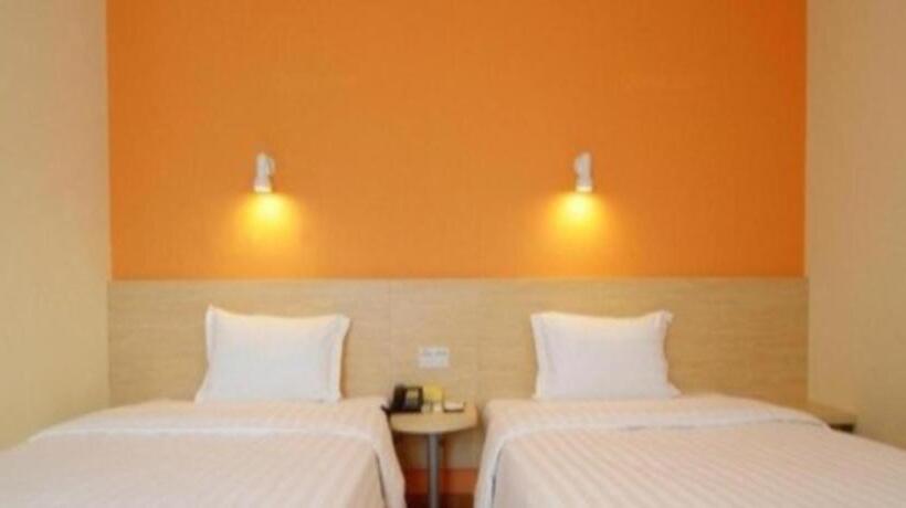 Отель 7 Days Inn Jixian County Baowei Road