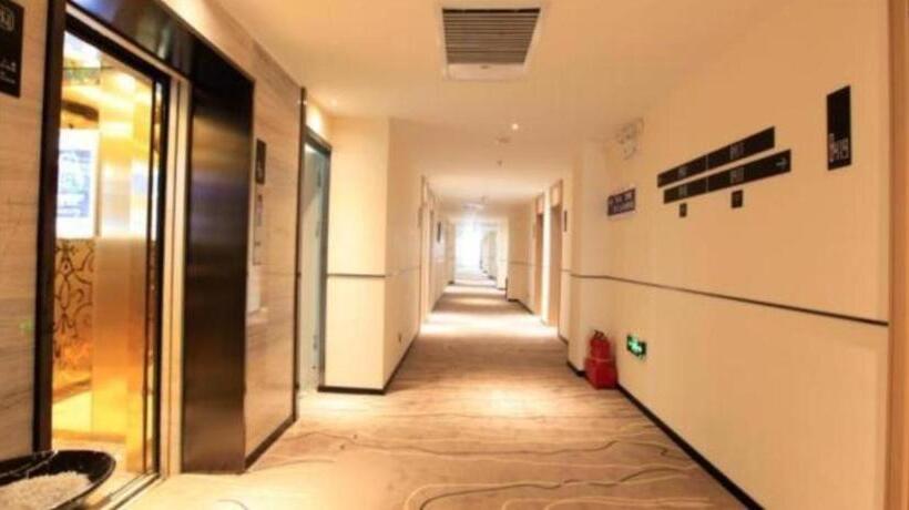 هتل City Comfort Inn Taiyuan Xiaodian District Government Tongda Street Metro Station