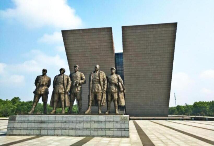 Отель Hefei Binhu Financial Center, Zhefei