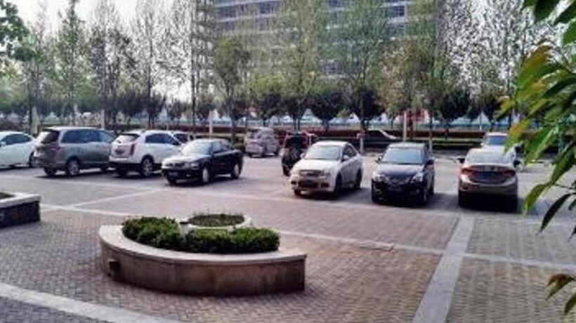 בית מלון כפרי Jinjiang Select Luoyang Longmen Guanlin Train Station Branch