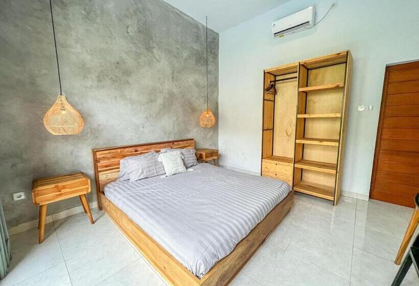 펜션 Island Boy Guesthouse N Prime Location In Canggu