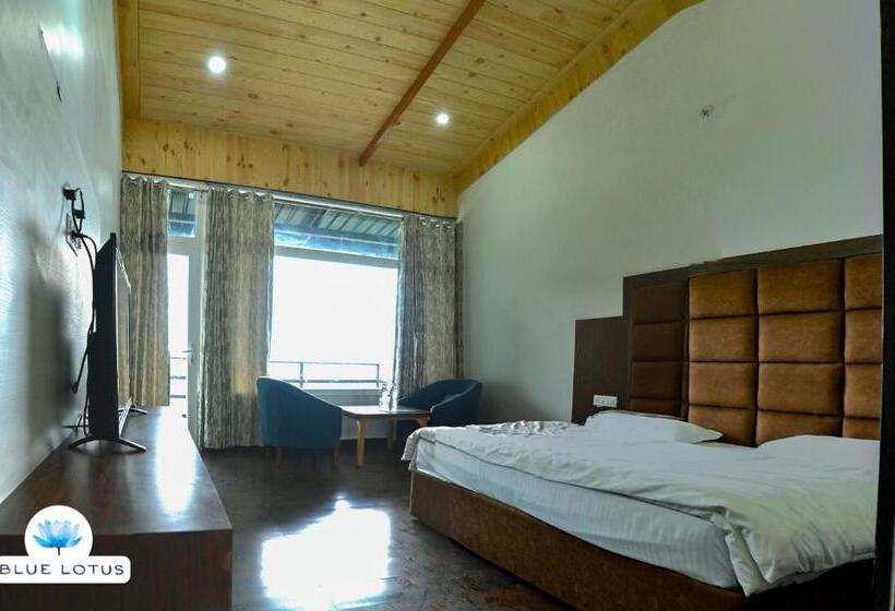 فندق Blue Lotus Resort