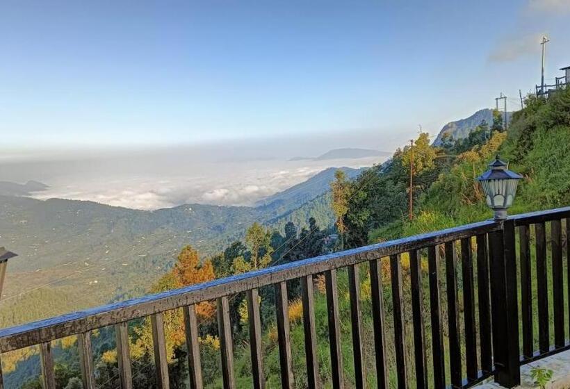 فندق Blue Lotus Resort