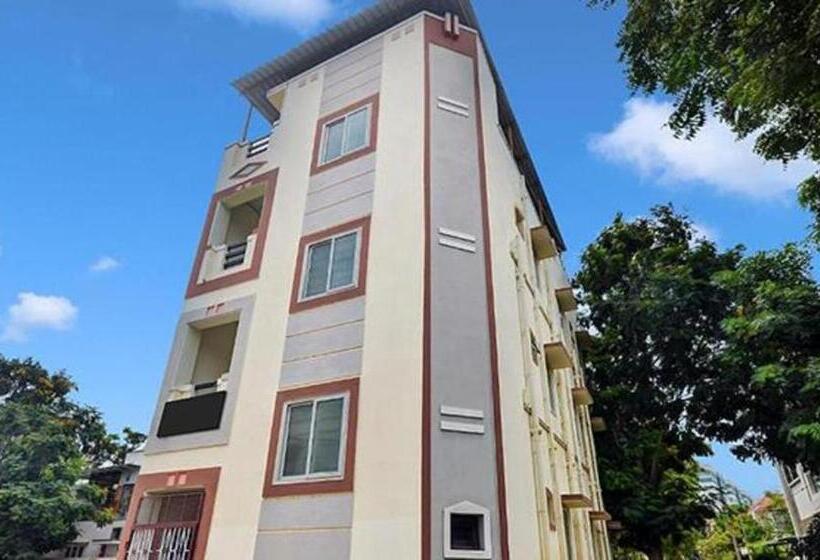 هتل Fabexpress Clover Castle   Nr Coimbatore International Airport