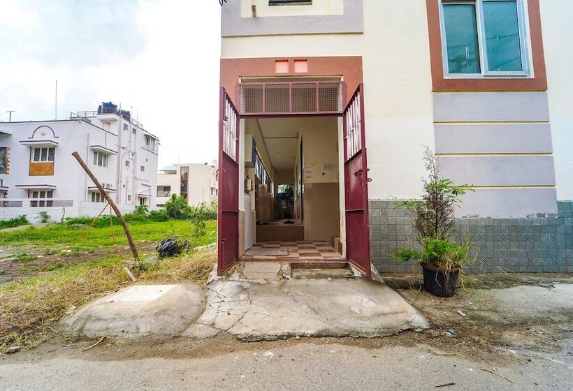 هتل Fabexpress Clover Castle   Nr Coimbatore International Airport