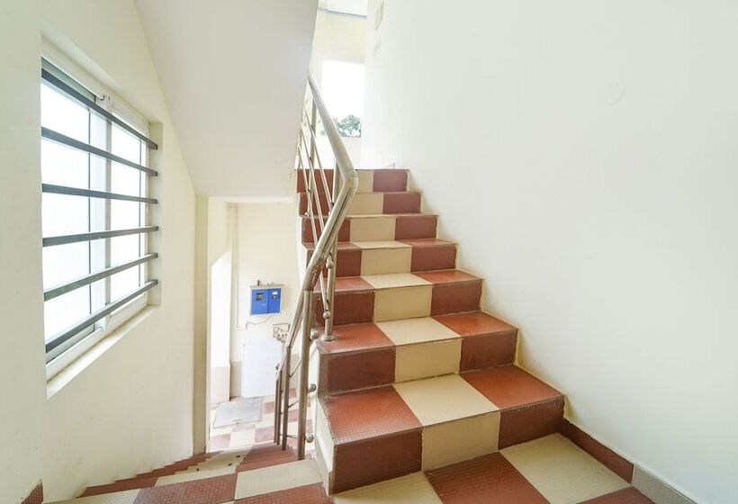 هتل Fabexpress Clover Castle   Nr Coimbatore International Airport