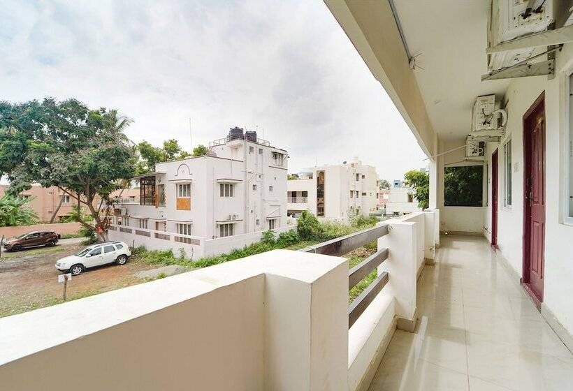 هتل Fabexpress Clover Castle   Nr Coimbatore International Airport