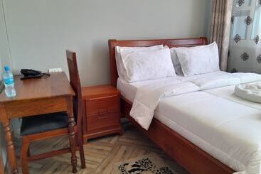 هتل Mbeya Starinn