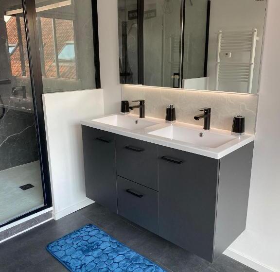 بنسيون La Fermette   Chambre Rock! De 45m2 Avec Lit King Size Proche D Arras