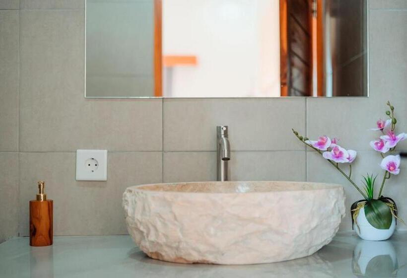 ペンション Merpati Villa Uluwatu
