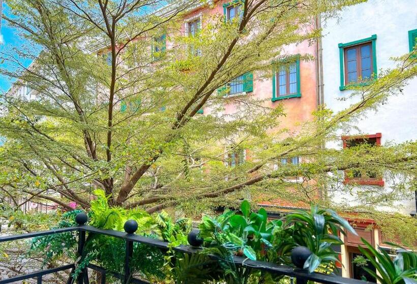 Linda Hotel   Sunset Town   Phu Quoc