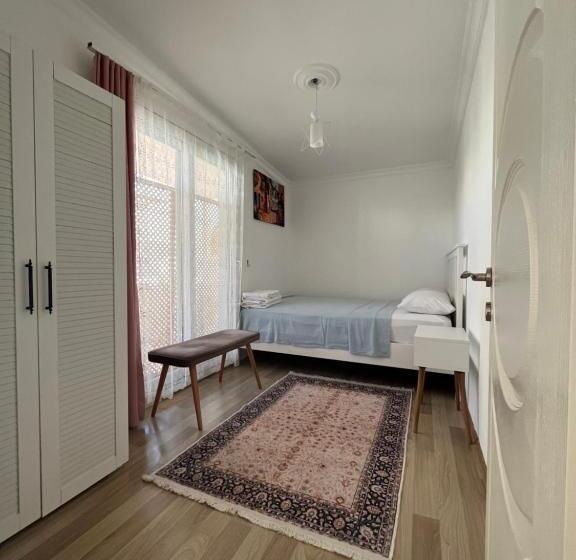 çakir Buti̇k Otel