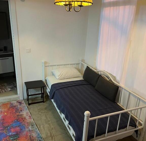 çakir Buti̇k Otel