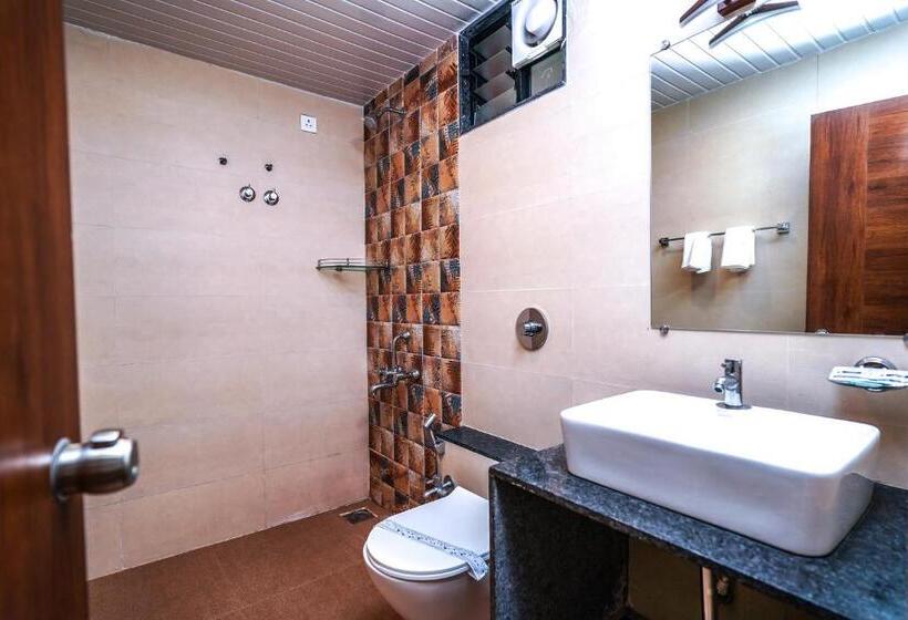 هتل Grande Ave Maria Resort