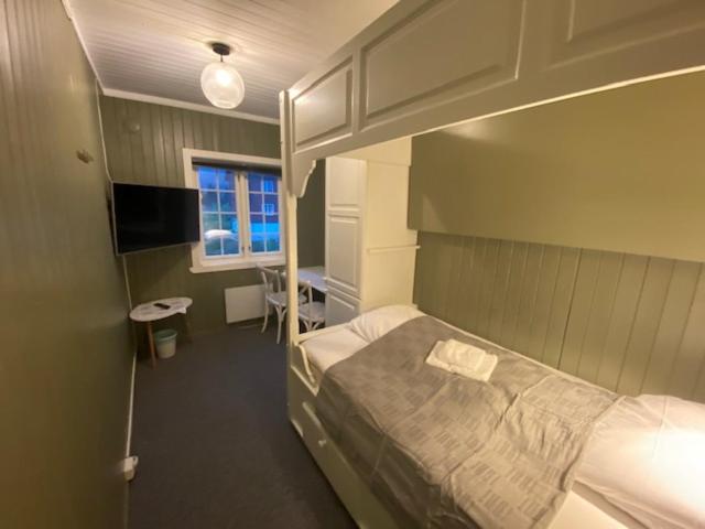 ペンション Bergtun Hotell