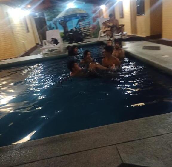 پانسیون Cabañas Maria Luisa