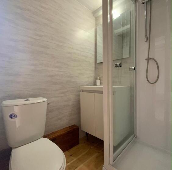 פנסיון L Oustaliere