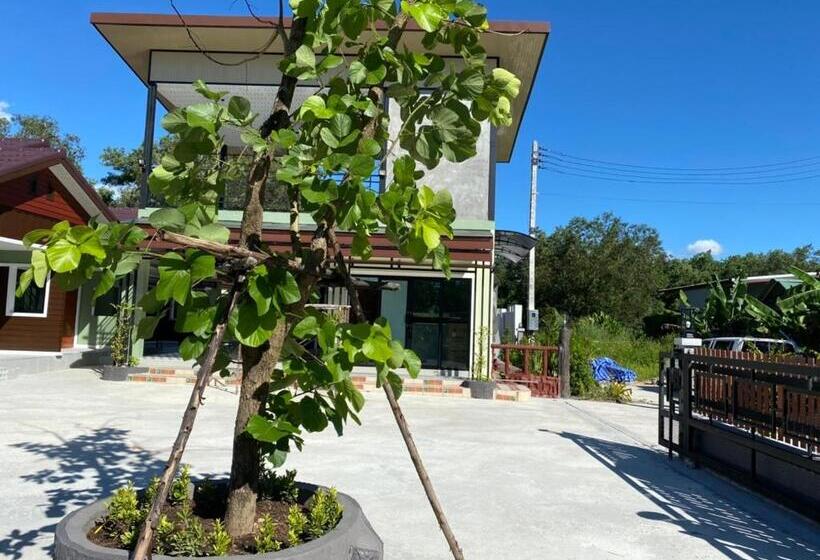 استراحتگاه Piumsuk Villa