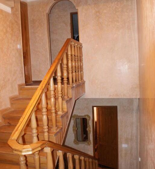 B&b Odzun