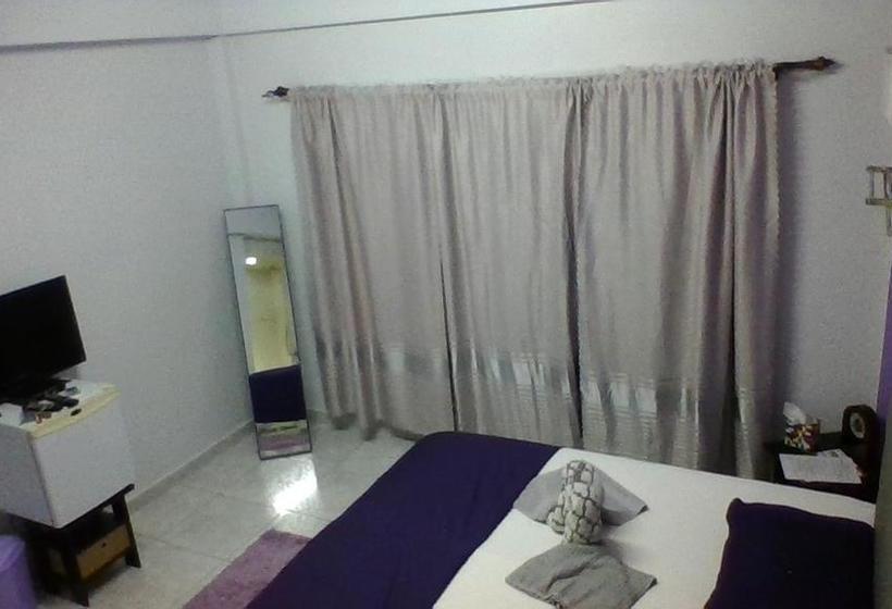 تختخواب و صبحانه Svilla