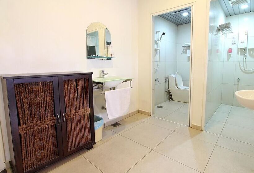 Fotos del hotel Jsl:  32