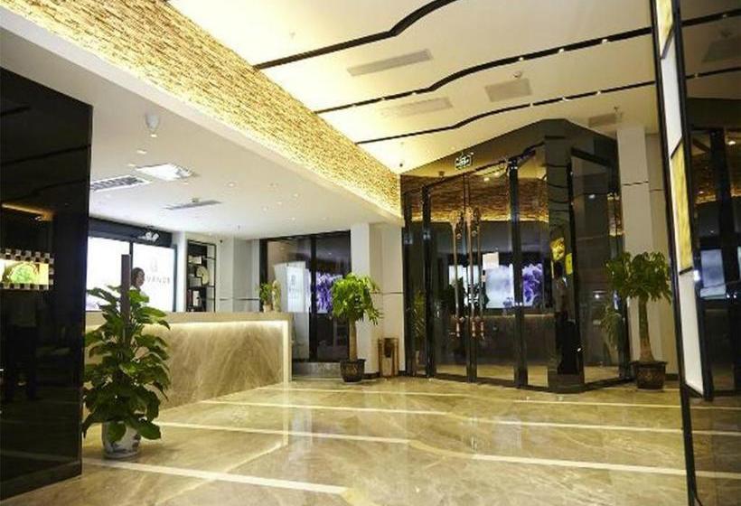 Lavande Hotel Guangzhou Panyu Changlong Zhong Hua Food City Branch
