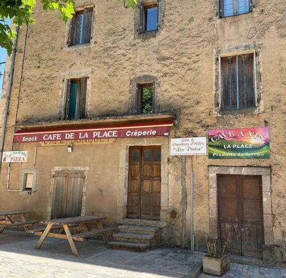 住宿加早餐  Café De La Place Gîte & Chambres D Hôtes Lou Pastre