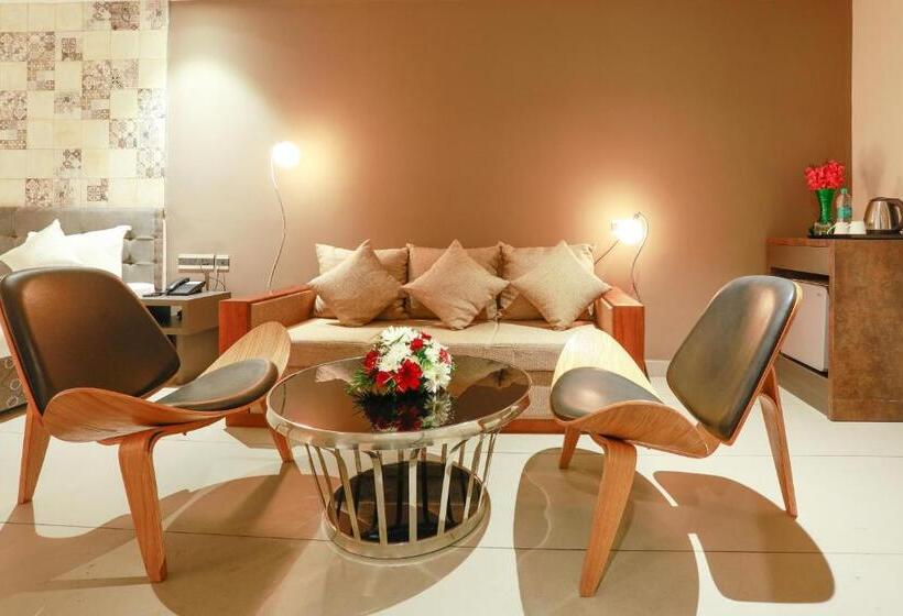 هتل As Airport Inn