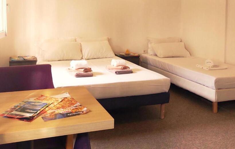 فندق La Voile Bleue