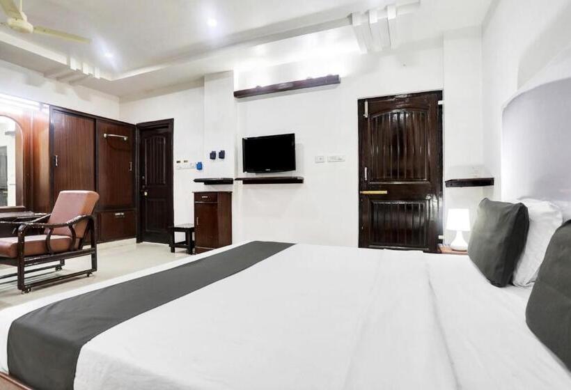 فندق Townhouse Eluru